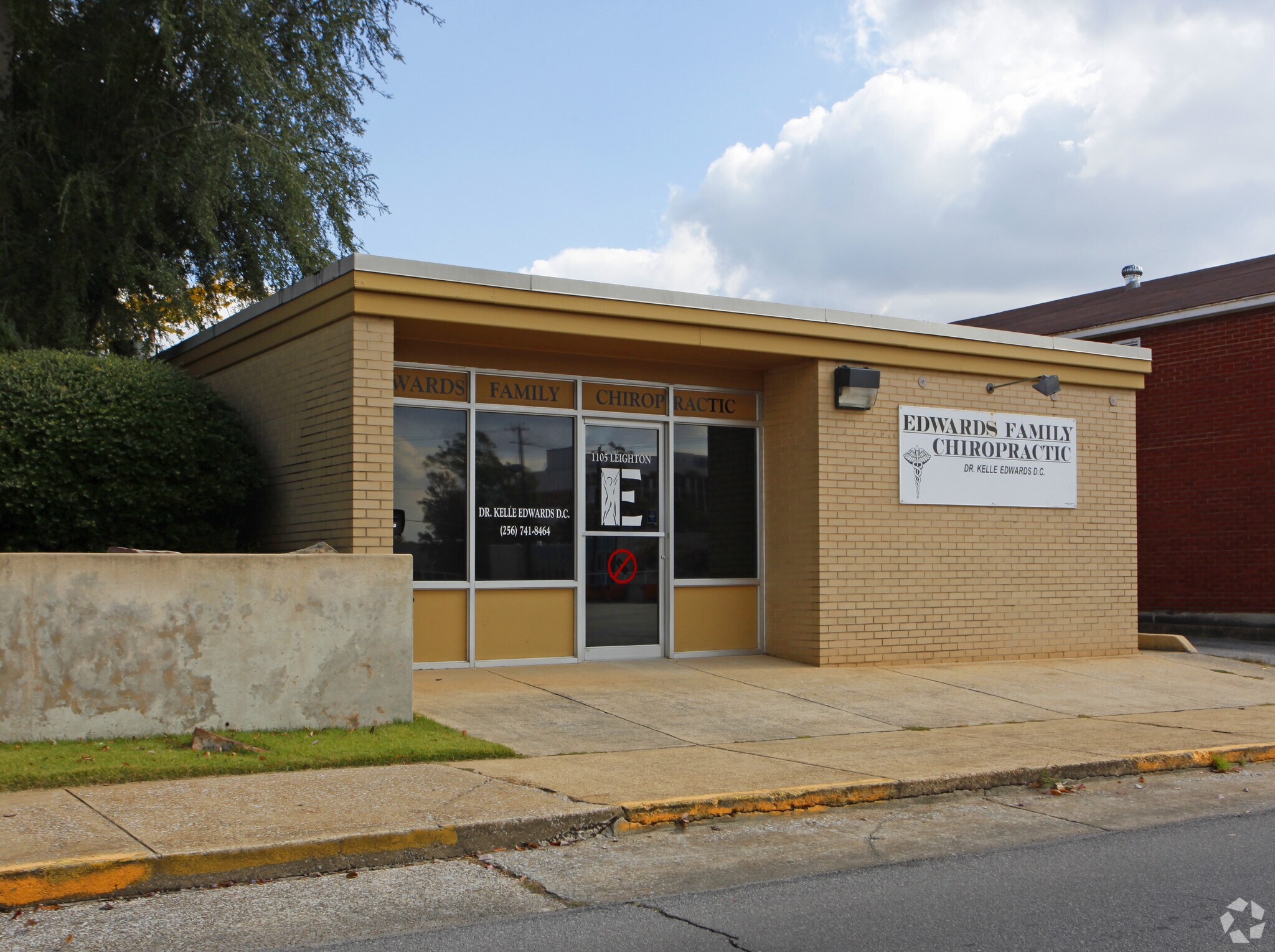 1105 Leighton Ave, Anniston, AL for sale Primary Photo- Image 1 of 1