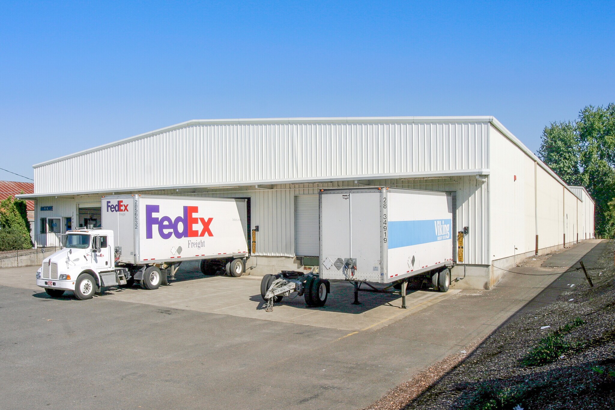 7726 NE 33rd Dr, Portland, OR for sale Primary Photo- Image 1 of 1