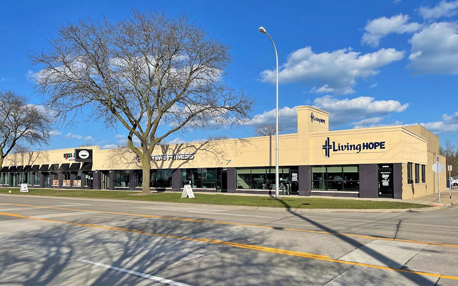 24000-24060 Harper Ave, Saint Clair Shores, MI for lease - Building Photo - Image 2 of 9