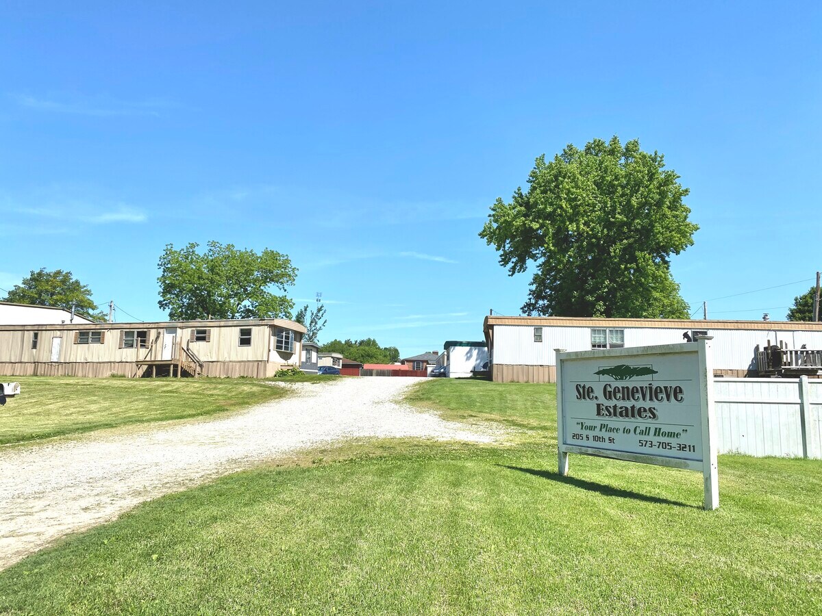 205 S 10th St, Sainte Genevieve, MO 63670
