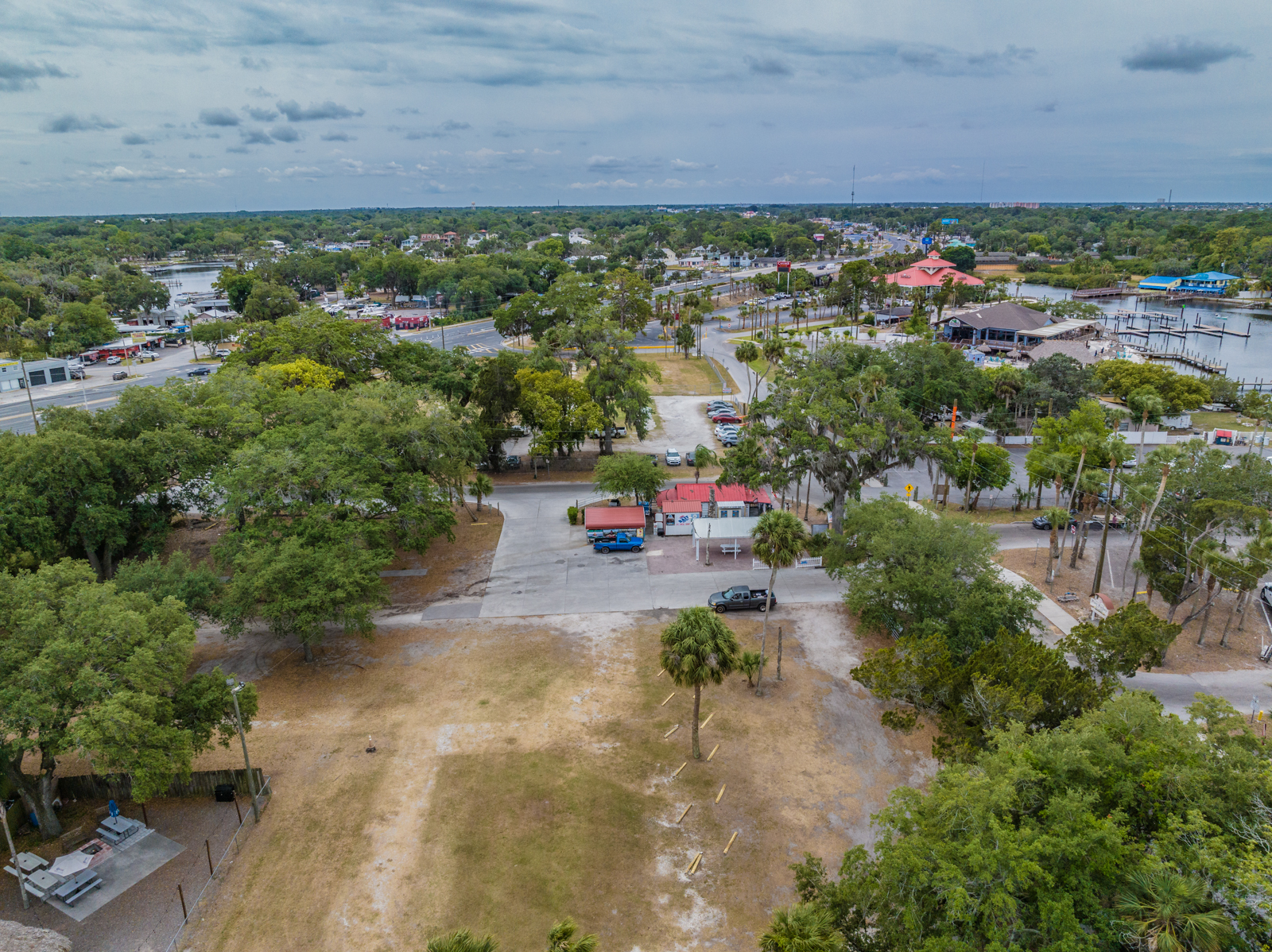 Port Richey Waterfront - Port Richey, FL for Sale | LoopNet