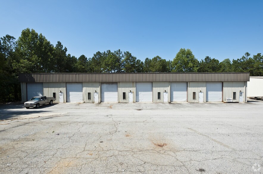 3550 Lawrenceville Suwanee Rd, Suwanee, GA for lease - Primary Photo - Image 3 of 4