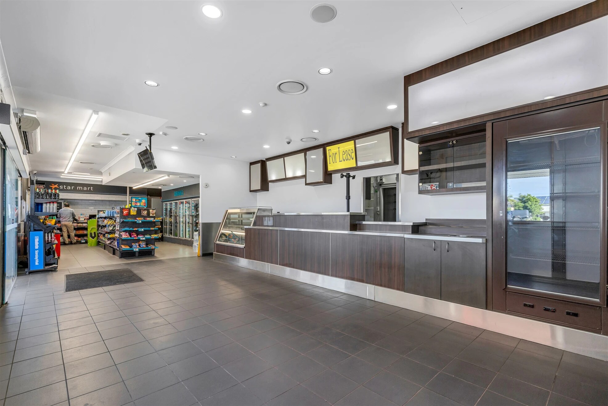 496 Gold Coast Hwy, Tugun for lease Interior Photo- Image 1 of 8