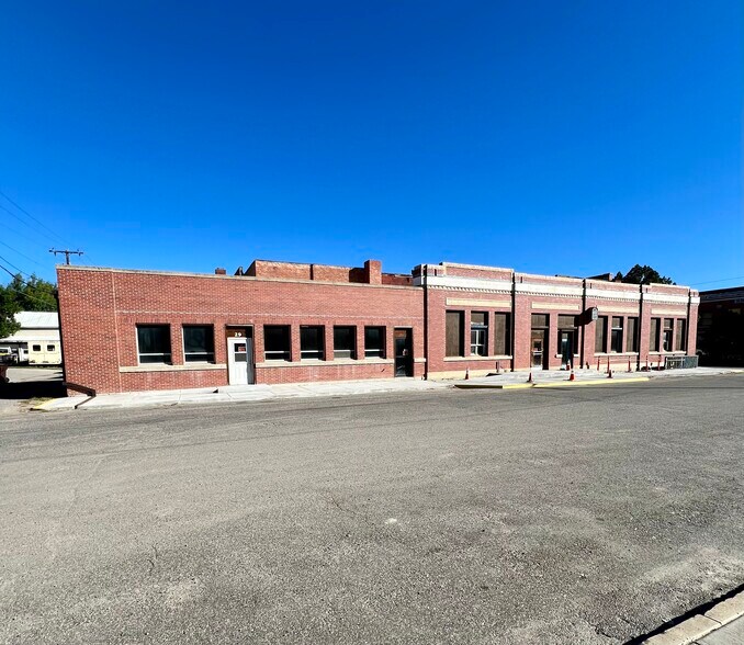 201 Main St, Roundup, MT for lease - Building Photo - Image 3 of 16