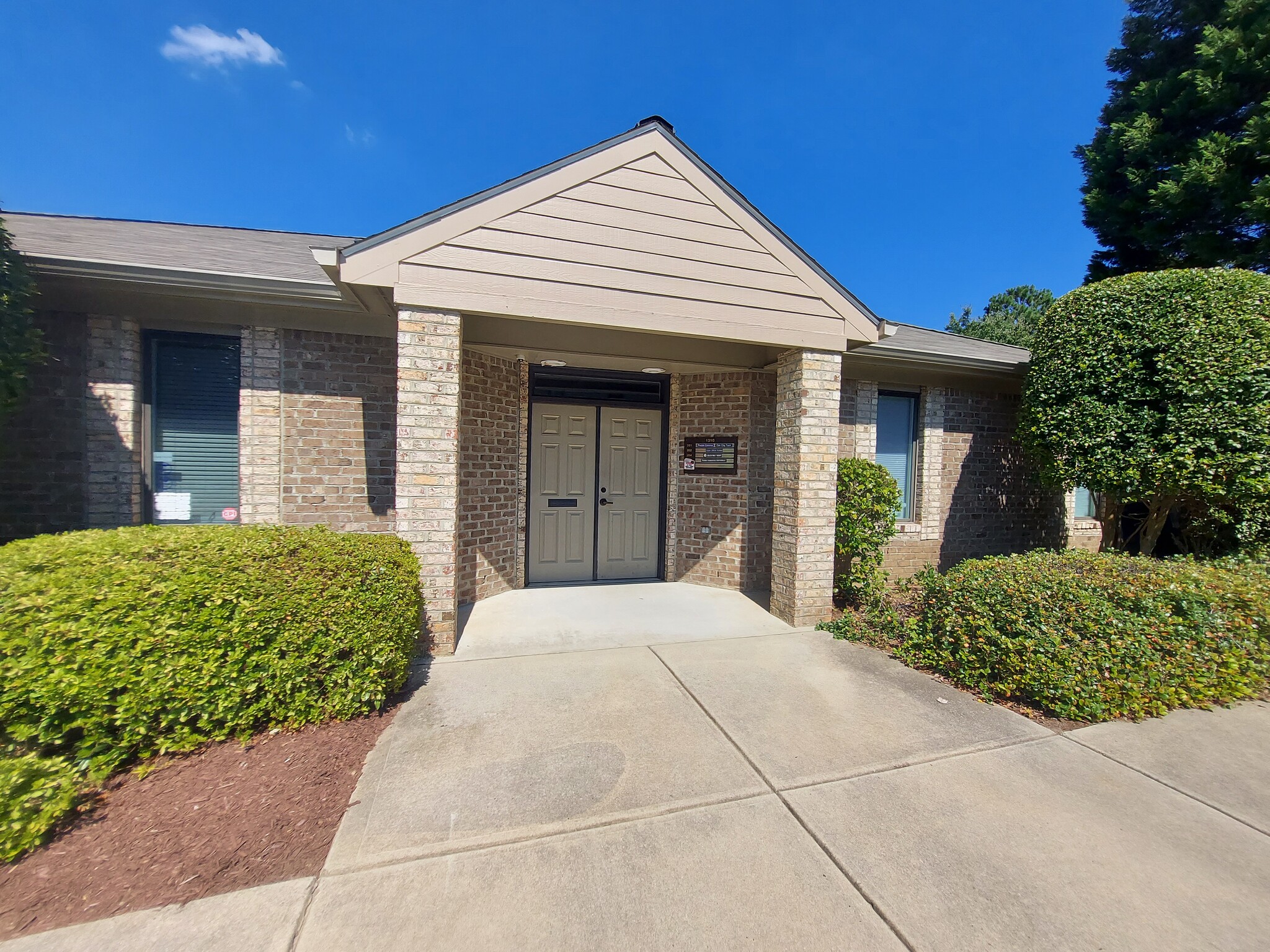 1310 SE Maynard Rd, Cary, NC 27511 - Suite 204 | LoopNet