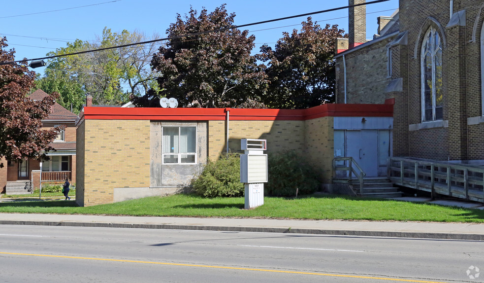 1401 King St E, Hamilton, ON for sale - Building Photo - Image 3 of 30