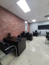 11900-12128 SW 88th St, Miami, FL for lease Interior Photo- Image 2 of 12
