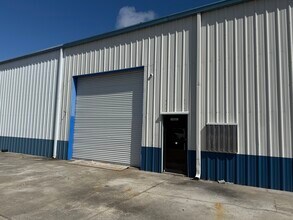 100 Industrial Park Blvd, Sebastian, FL for lease Building Photo- Image 1 of 8