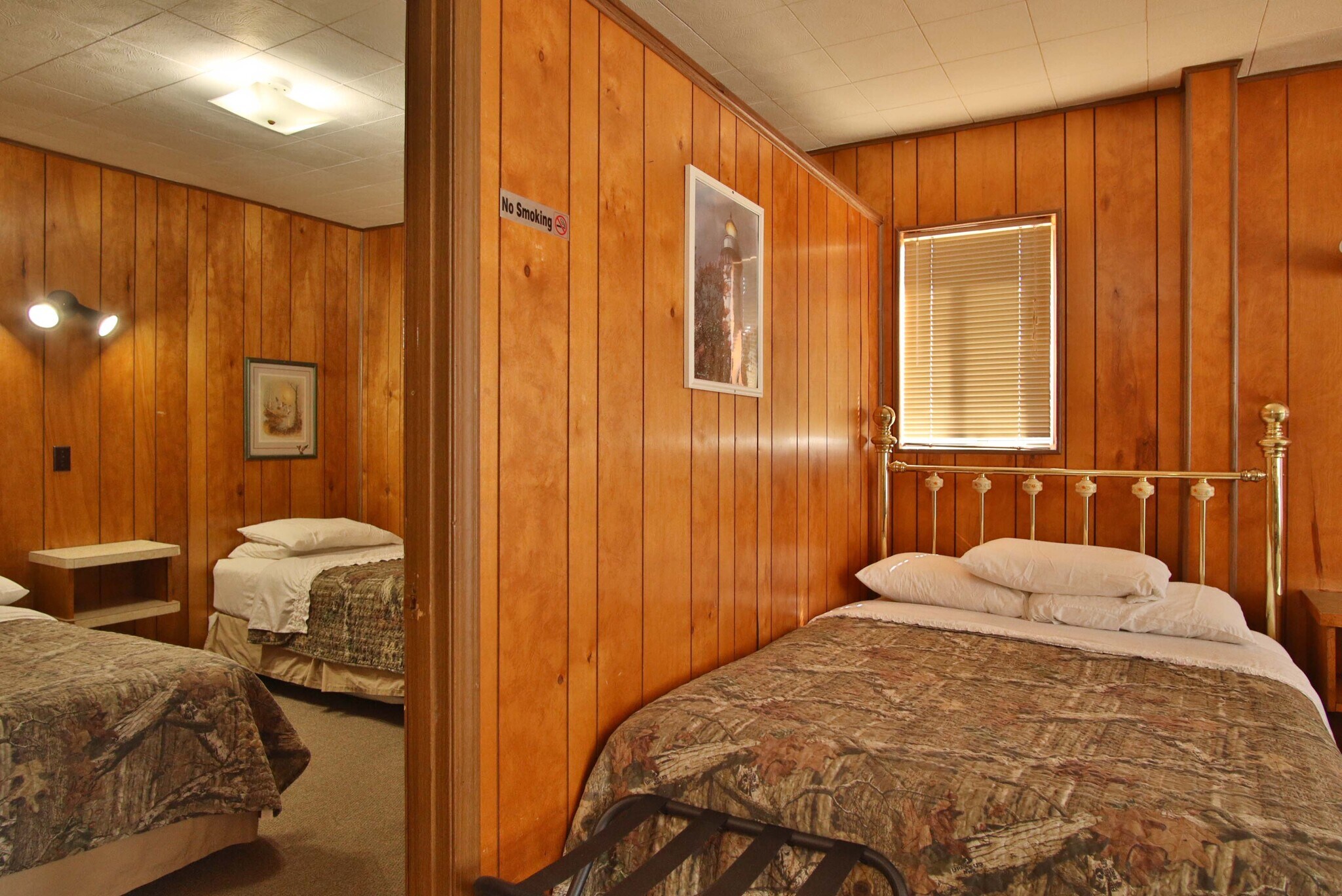 5 Southwinds Loop, Greenfield, MO 65661 Southwinds Motel