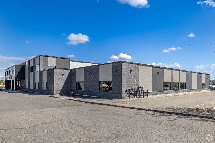 9 Boul Montclair, Gatineau, QC for sale - Building Photo - Image 3 of 4