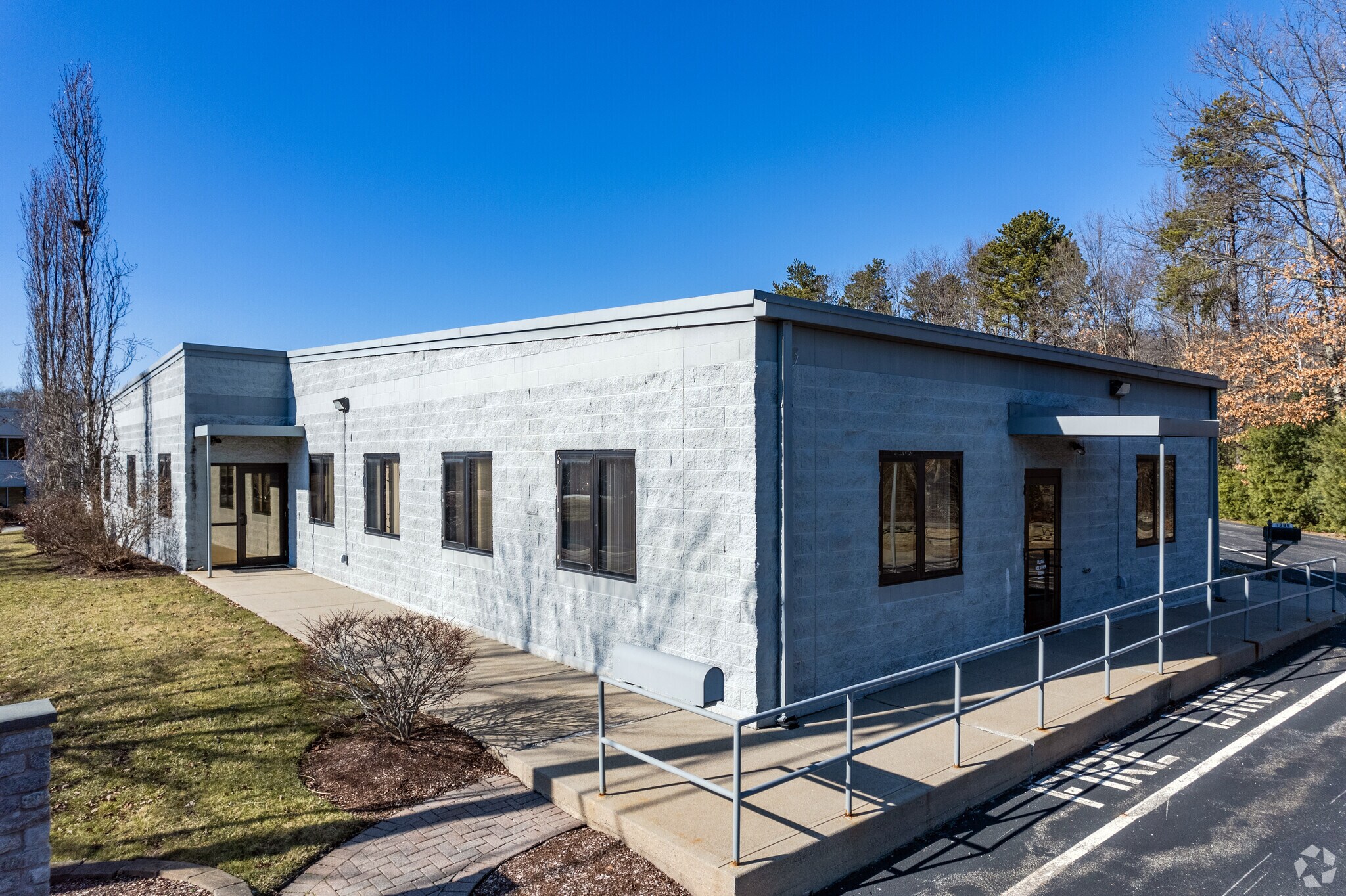 1296 Park East Dr, Woonsocket, RI for sale Primary Photo- Image 1 of 1