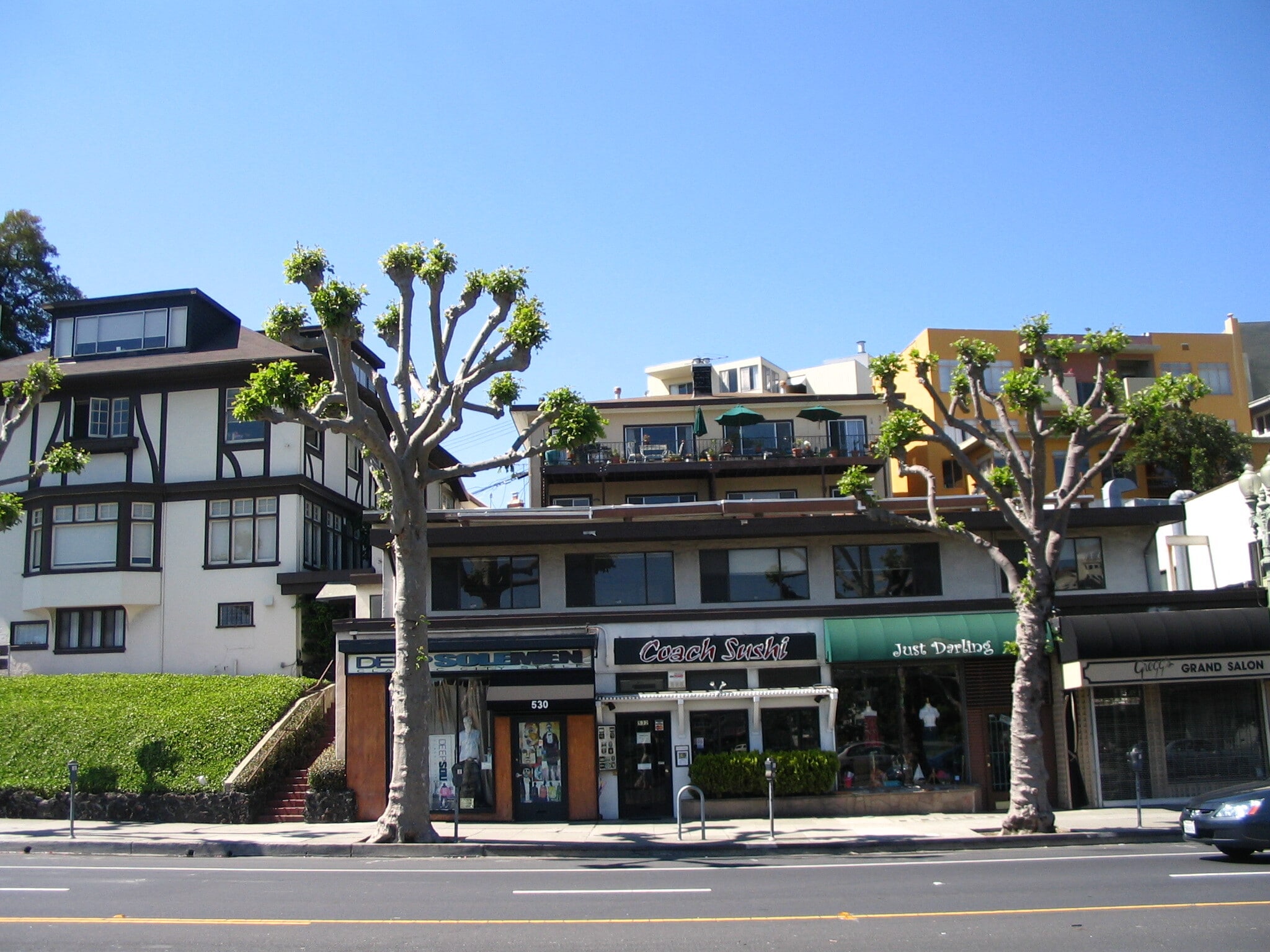 528 Grand Ave, Oakland, CA for lease Interior Photo- Image 1 of 16