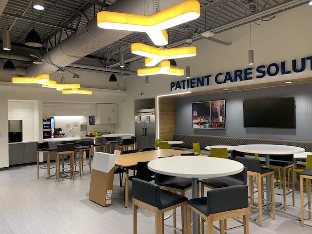 600 Lindbergh Dr, Coraopolis, PA for sale Interior Photo- Image 1 of 1