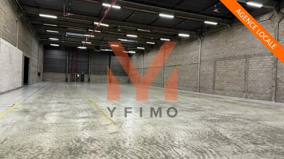 Flex in Herblay-sur-Seine for lease - Interior Photo - Image 2 of 2