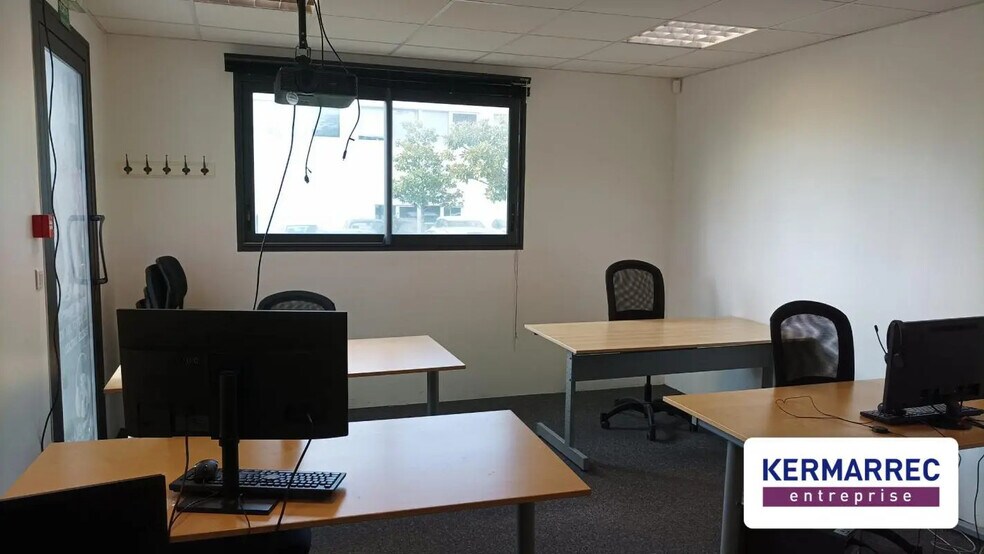 Office in Saint-Herblain for lease - Building Photo - Image 3 of 8
