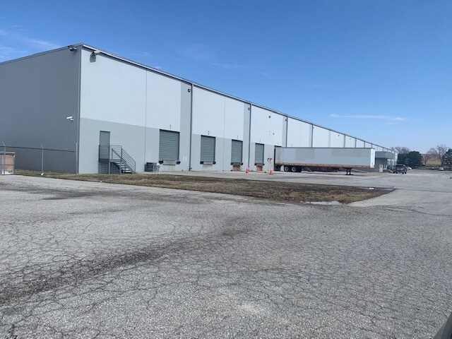 15470-15560 W 110th St, Lenexa, KS for sale Building Photo- Image 1 of 1