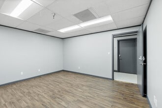 895 SW 30th Ave, Pompano Beach, FL for lease Building Photo- Image 1 of 3