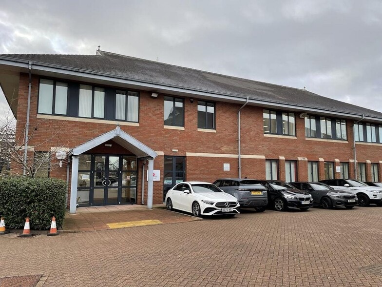 Holland Dr, Newcastle Upon Tyne for lease - Building Photo - Image 2 of 22