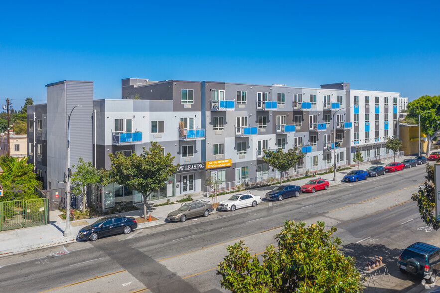 4252 S Crenshaw Blvd, Los Angeles, CA for sale - Building Photo - Image 1 of 1