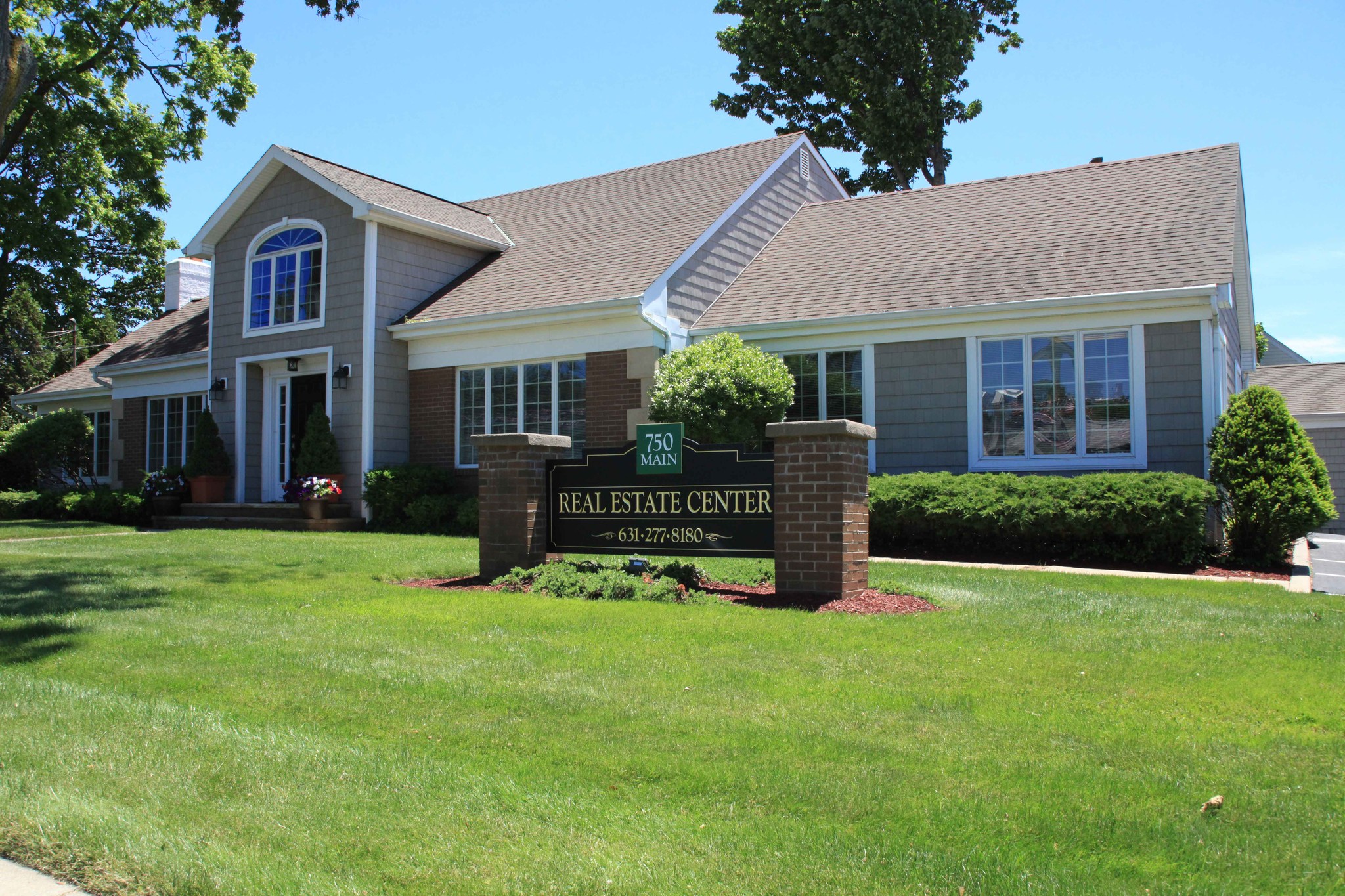 750 Main St, Islip, NY for sale Other- Image 1 of 1