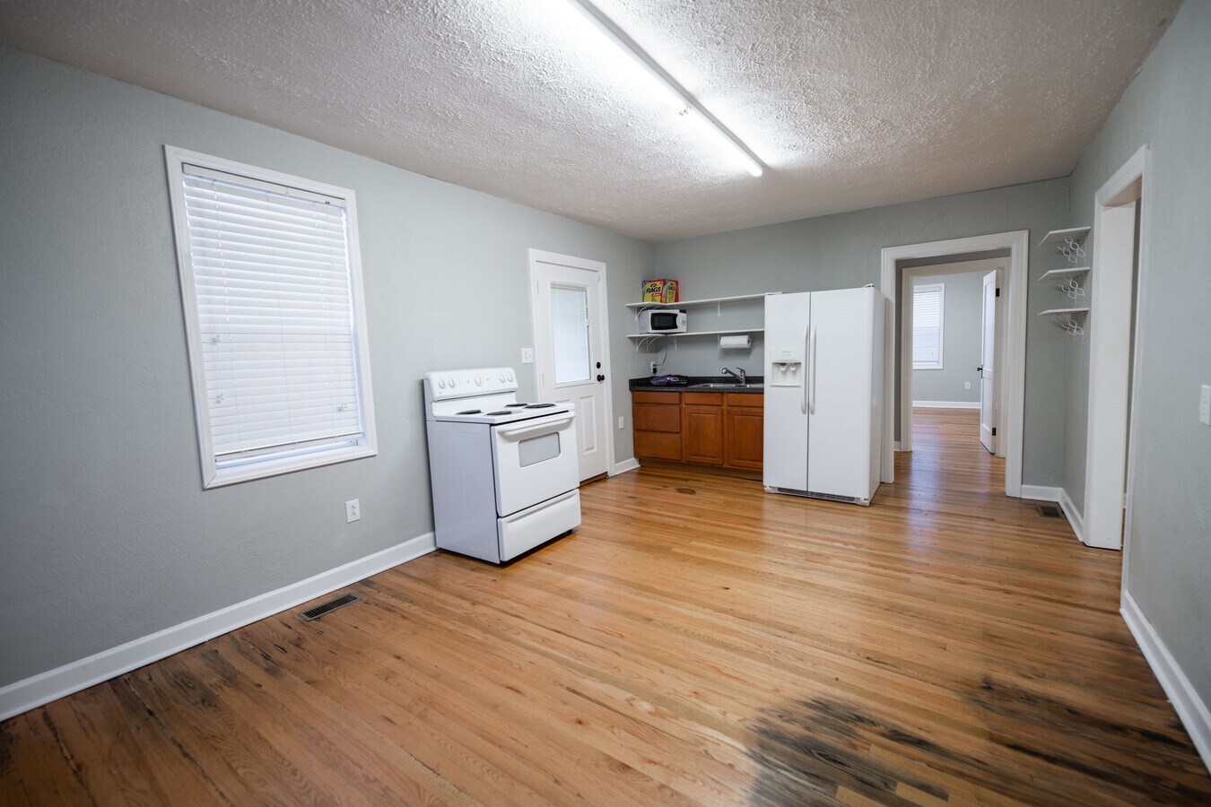 5840 Ohio River Rd, Huntington, WV 25702