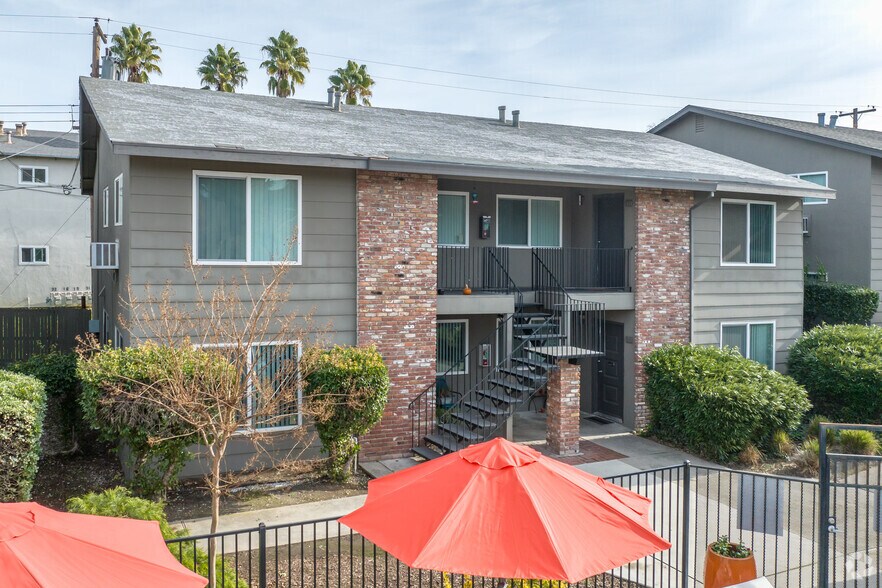 10501 Fair Oaks Blvd, Fair Oaks, CA for sale - Primary Photo - Image 1 of 1