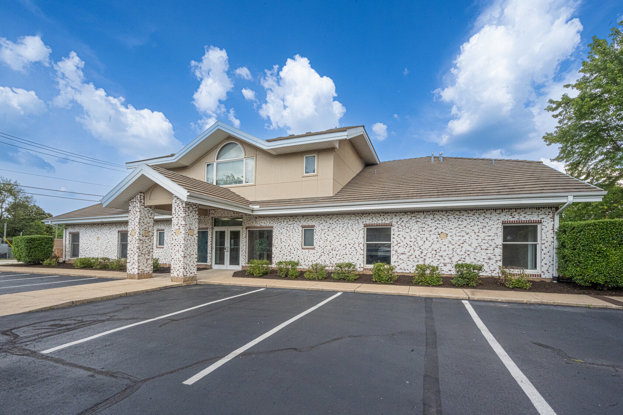 408-410 N 8th St, Rogers, AR for sale Primary Photo- Image 1 of 1