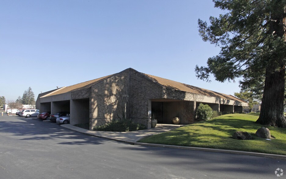 425 Lakeside Dr, Sunnyvale, CA for lease - Building Photo - Image 3 of 3