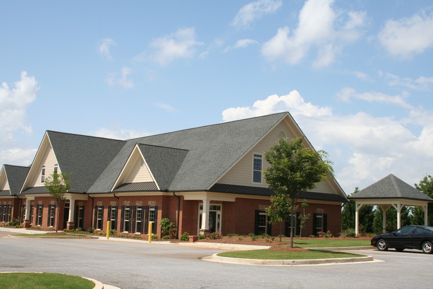 2410 Hog Mountain Rd, Watkinsville, GA for lease - Primary Photo - Image 1 of 5