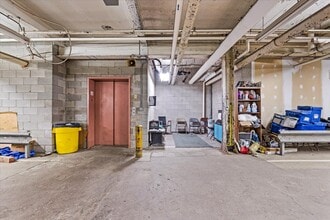 541 Wyoming Ave, Scranton, PA for lease Interior Photo- Image 1 of 26