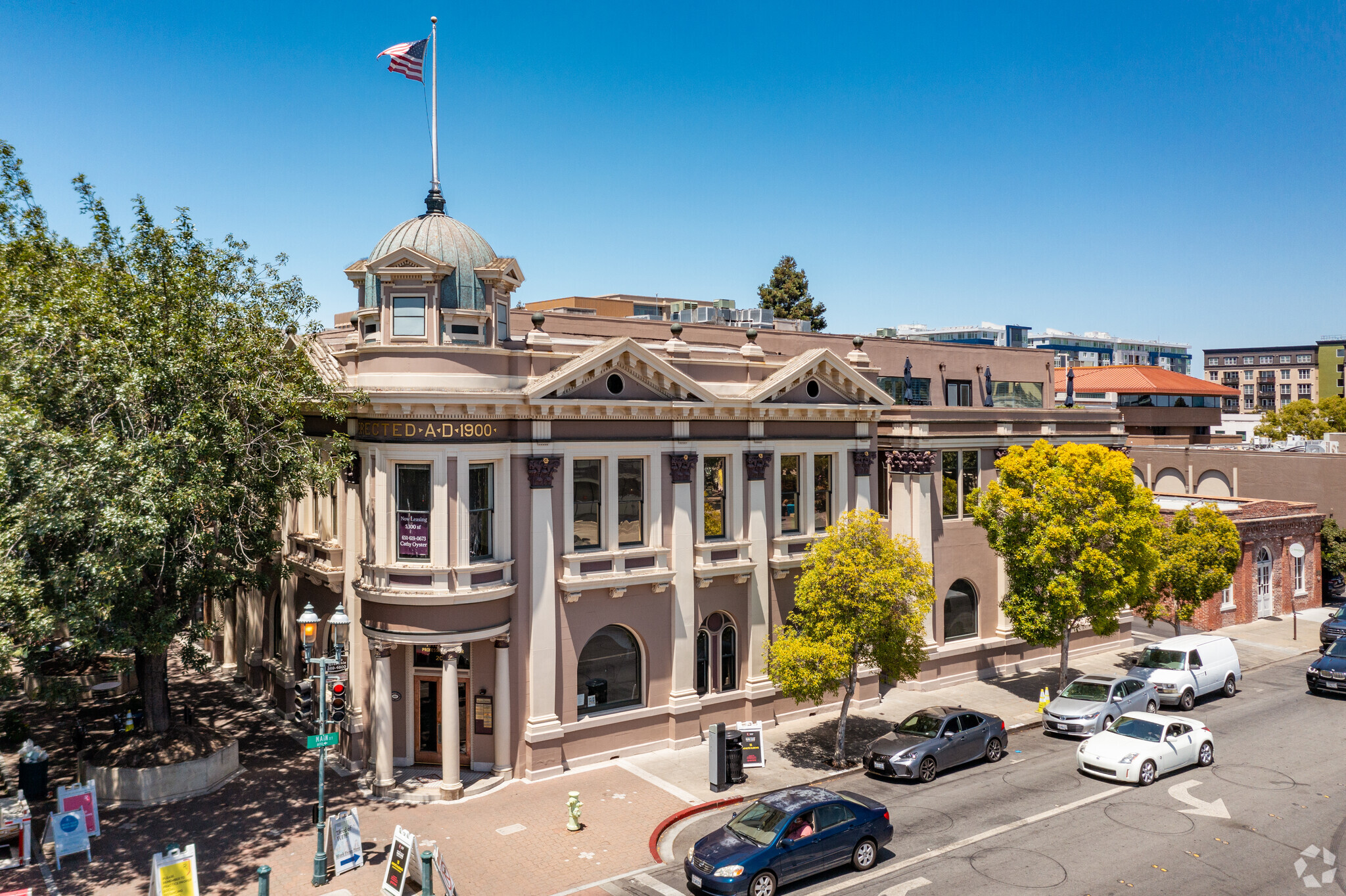 2000 Broadway St, Redwood City, CA for lease Building Photo- Image 1 of 20