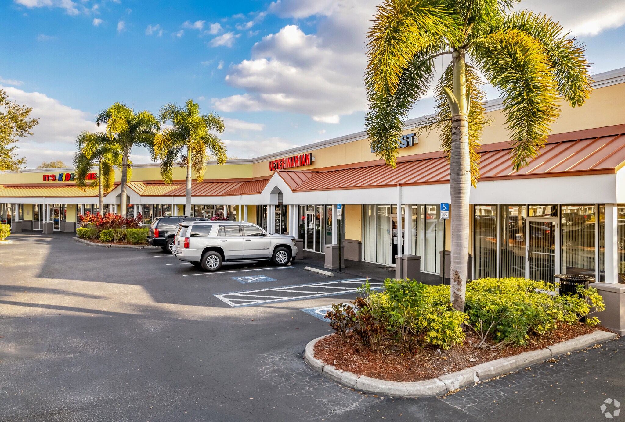 11317-11375 Big Bend Rd, Riverview, FL for sale Primary Photo- Image 1 of 1