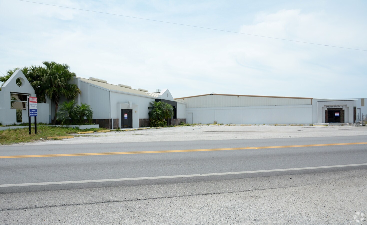 55025520 Anderson Rd, Tampa, FL 33614