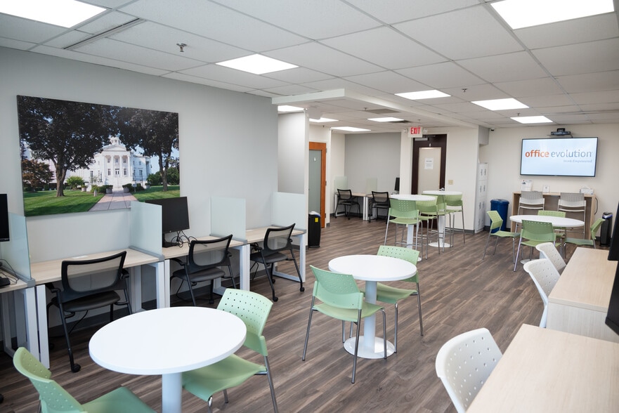 50 Division St, Somerville, NJ for lease - Interior Photo - Image 3 of 21