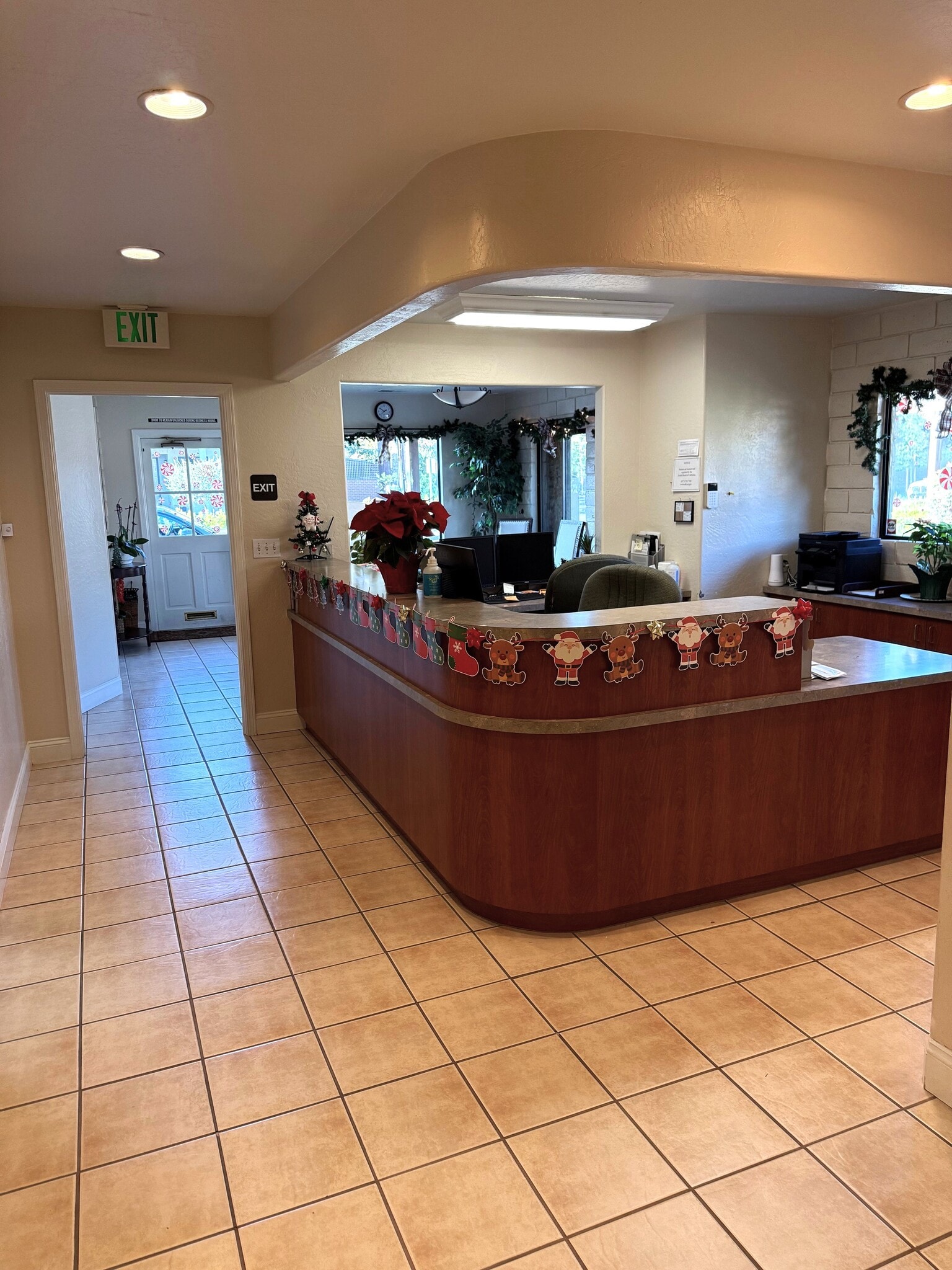 548 3rd St W, Sonoma, CA for lease Interior Photo- Image 1 of 9