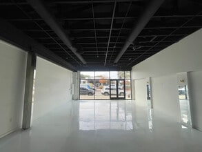 1904-1908 Greenville Ave, Dallas, TX for lease Interior Photo- Image 2 of 13