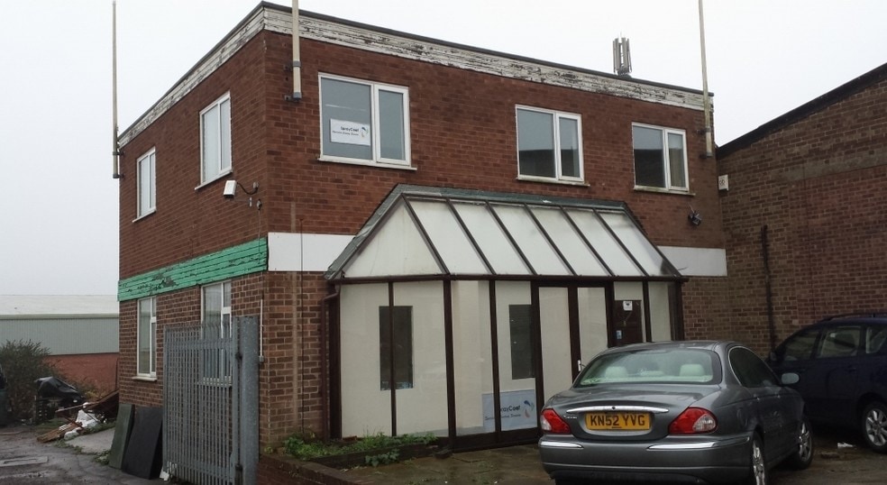 1-3 Stadium Pl, Leicester for lease - Building Photo - Image 3 of 8