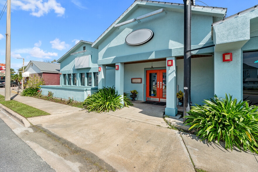 108 Anastasia Blvd, Saint Augustine, FL for sale - Building Photo - Image 2 of 33