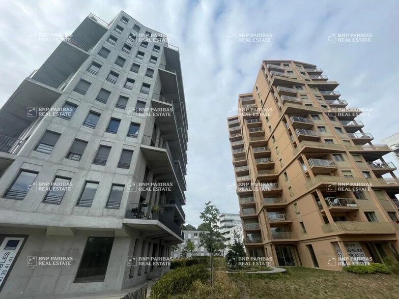 Office in Nantes for sale - Building Photo - Image 2 of 17