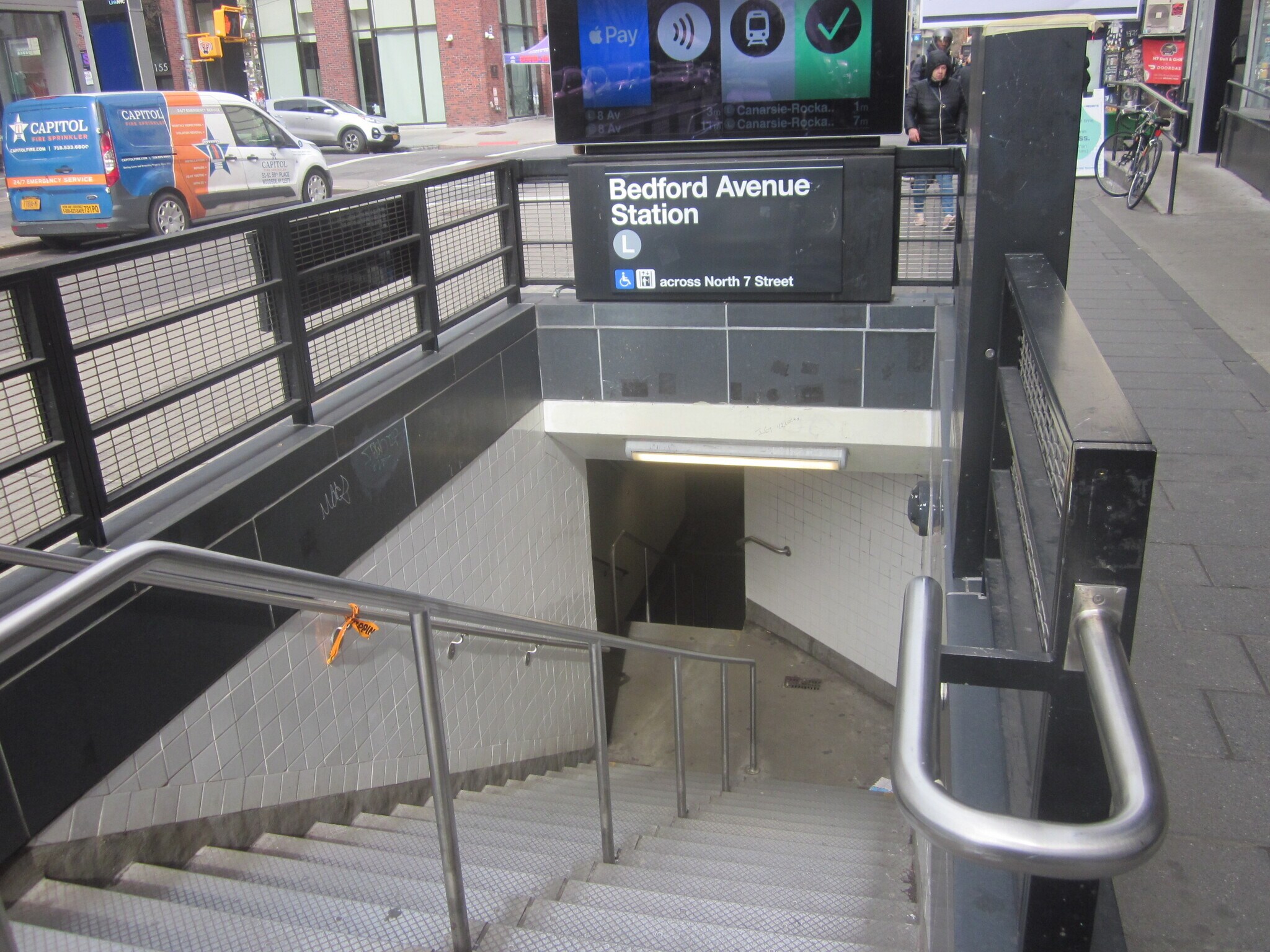 102 S 6th St, Brooklyn, NY for lease Building Photo- Image 1 of 1