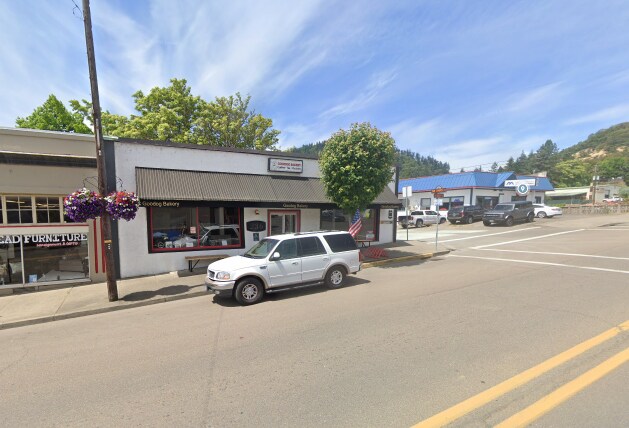 236 N Main St, Myrtle Creek, OR for sale Building Photo- Image 1 of 9