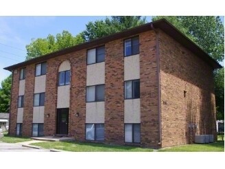 2101-2109 Scheel St, Belleville, IL for sale - Building Photo - Image 2 of 2