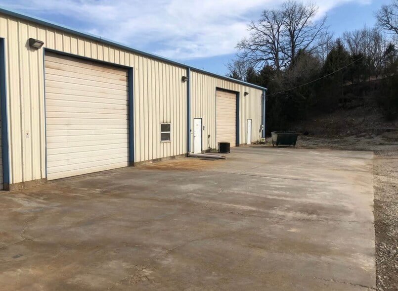 3861 US-54, Linn Creek, MO for lease - Building Photo - Image 2 of 5