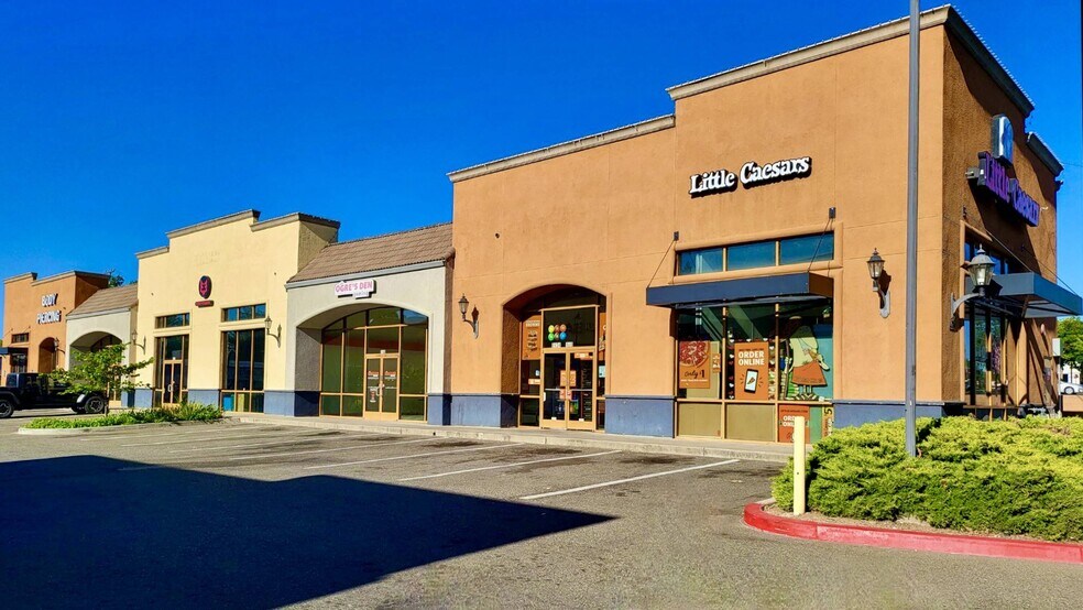 89348940 Greenback Ln, Orangevale, CA 95662