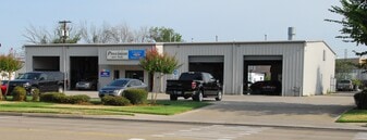2609 W Arkansas Ln, Dalworthington Gardens TX - Warehouse