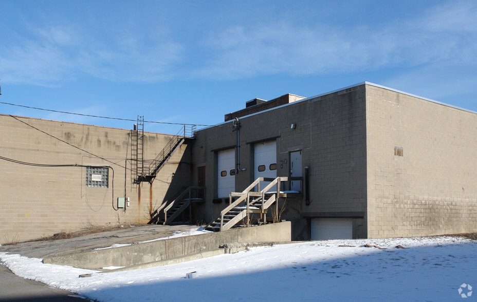 417-429 State St, Rochester, NY for lease - Building Photo - Image 3 of 3