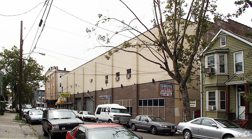 31-43 Merchant St, Newark, NJ for sale - Building Photo - Image 2 of 3