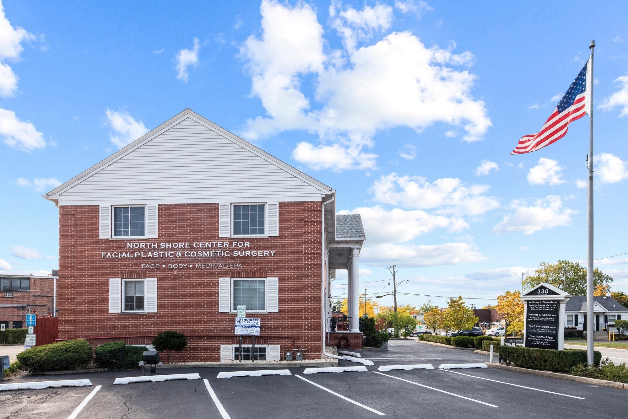 330 W Frontage Rd, Northfield, IL 60093 Office for Sale