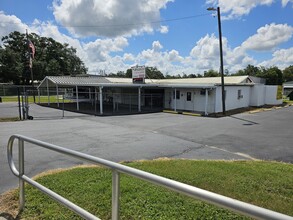 10909 E US Highway 92, Seffner, FL for lease Building Photo- Image 2 of 63