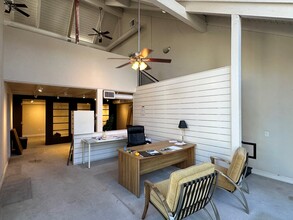 384 Forest Ave, Laguna Beach, CA for lease Interior Photo- Image 2 of 8